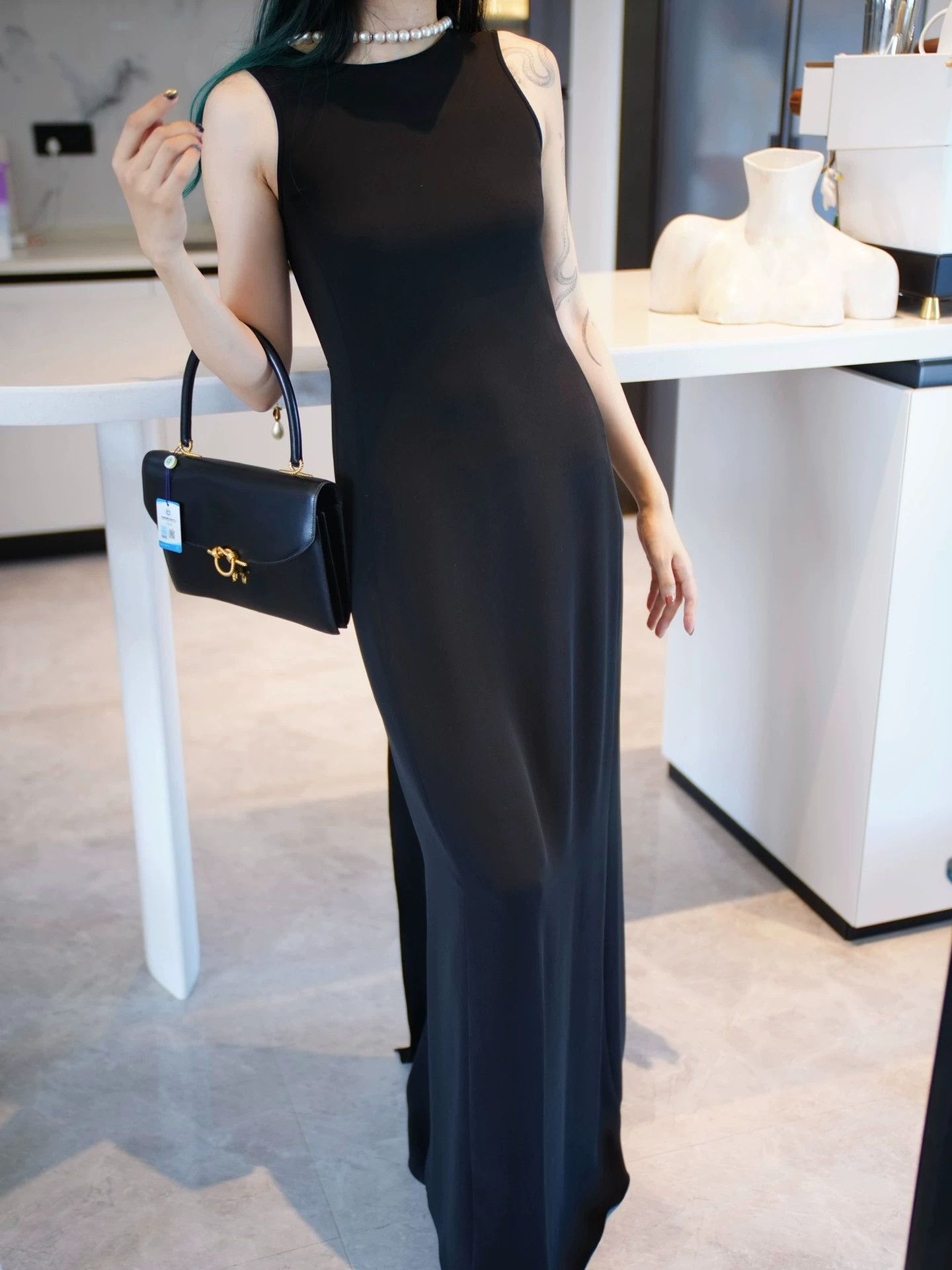 Armani Armani Vintage Black Deep V Open Back Tailored Gown Women's Size S / US 4 / IT 40 - 3 Thumbnail