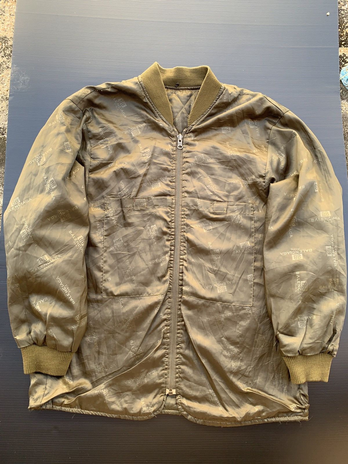 Balenciaga Balenciaga x vintage Size US L / EU 52-54 / 3 - 7 Thumbnail