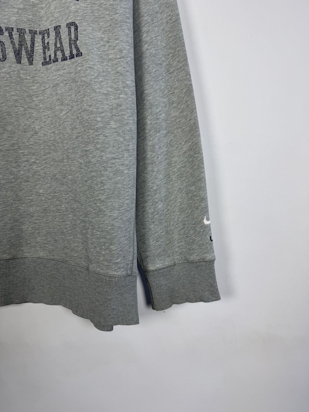 Nike Vintage Nike USA Sportswear Crewneck Sweatshirt Big Logo XL Size US XL / EU 56 / 4 - 5 Thumbnail