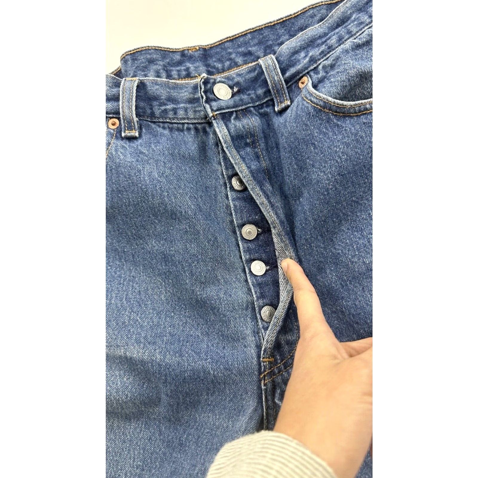 Levi's VINTAGE Levi’s 501 Jeans Mens 34 x 26 Blue Distressed Cropped Cut Off USA Bohemian City Festival Grunge Hipster Straight Size US 34 / EU 50 - 6 Thumbnail