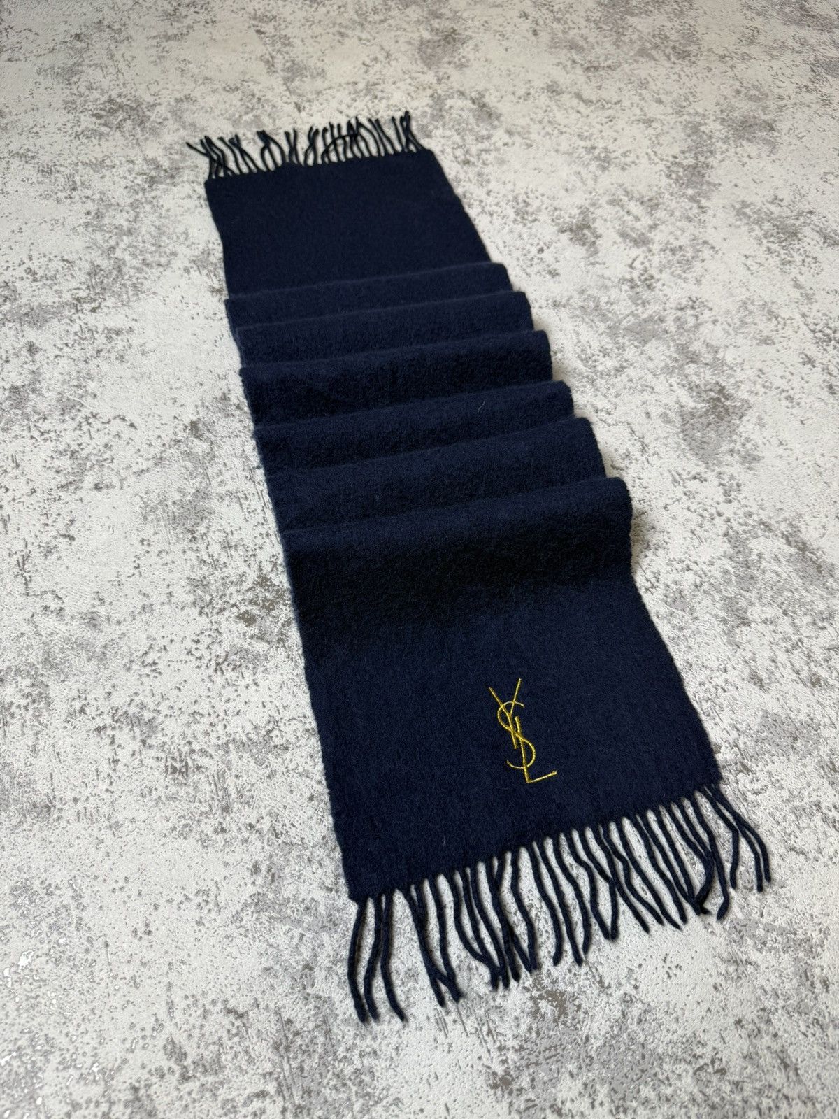 Yves Saint Laurent Yves Saint Laurent Scarf Vintage Wool Logo Made in Italy Size ONE SIZE - 4 Thumbnail