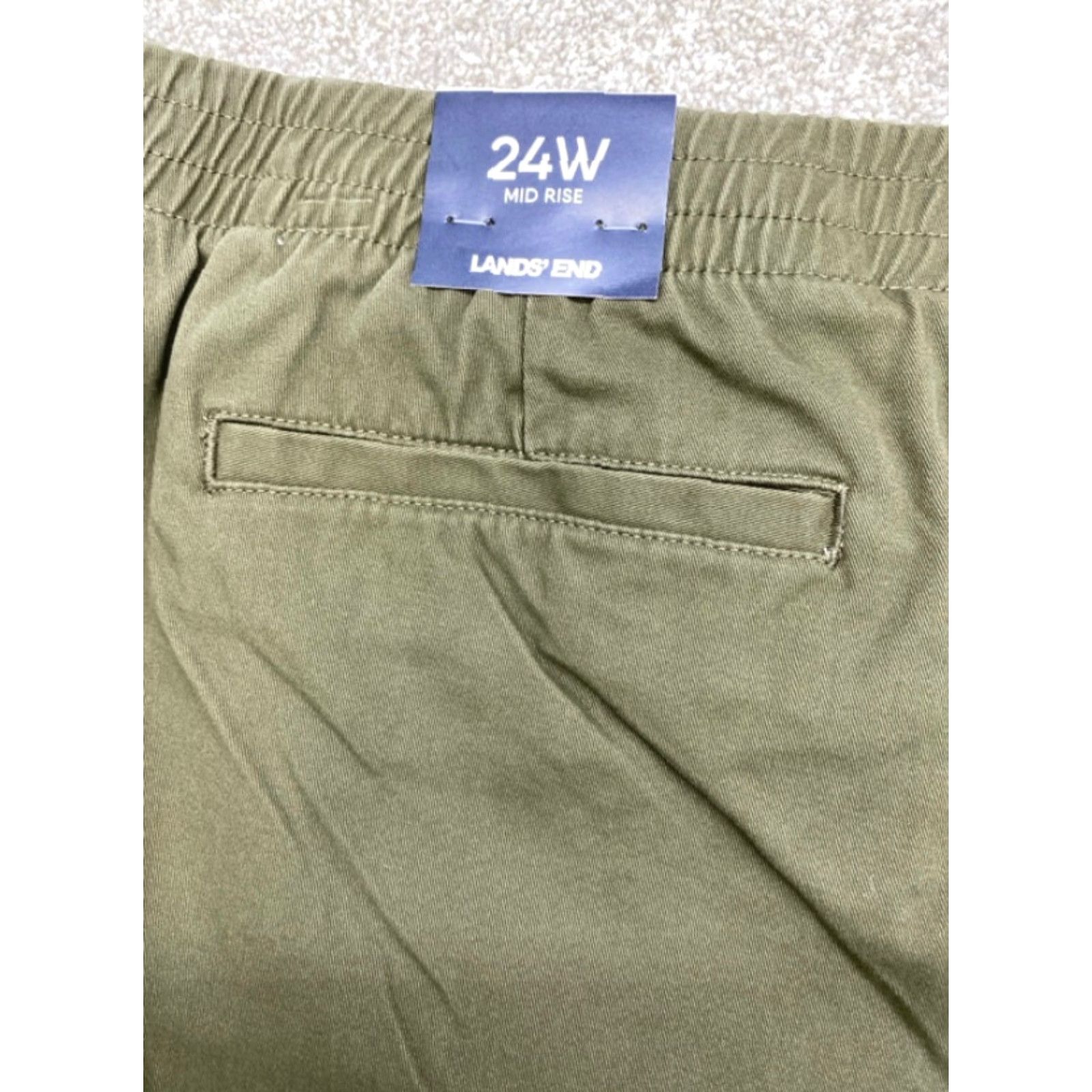 Lands' End VINTAGE Lands' End Shorts Womens 24W Olive Regular Chino Waist 43" Inseam 7.5" Cotton Spandex Stretch Flat Front Slash Pocket 5135 NWT Size 28" / US 6 / IT 42 - 6 Thumbnail