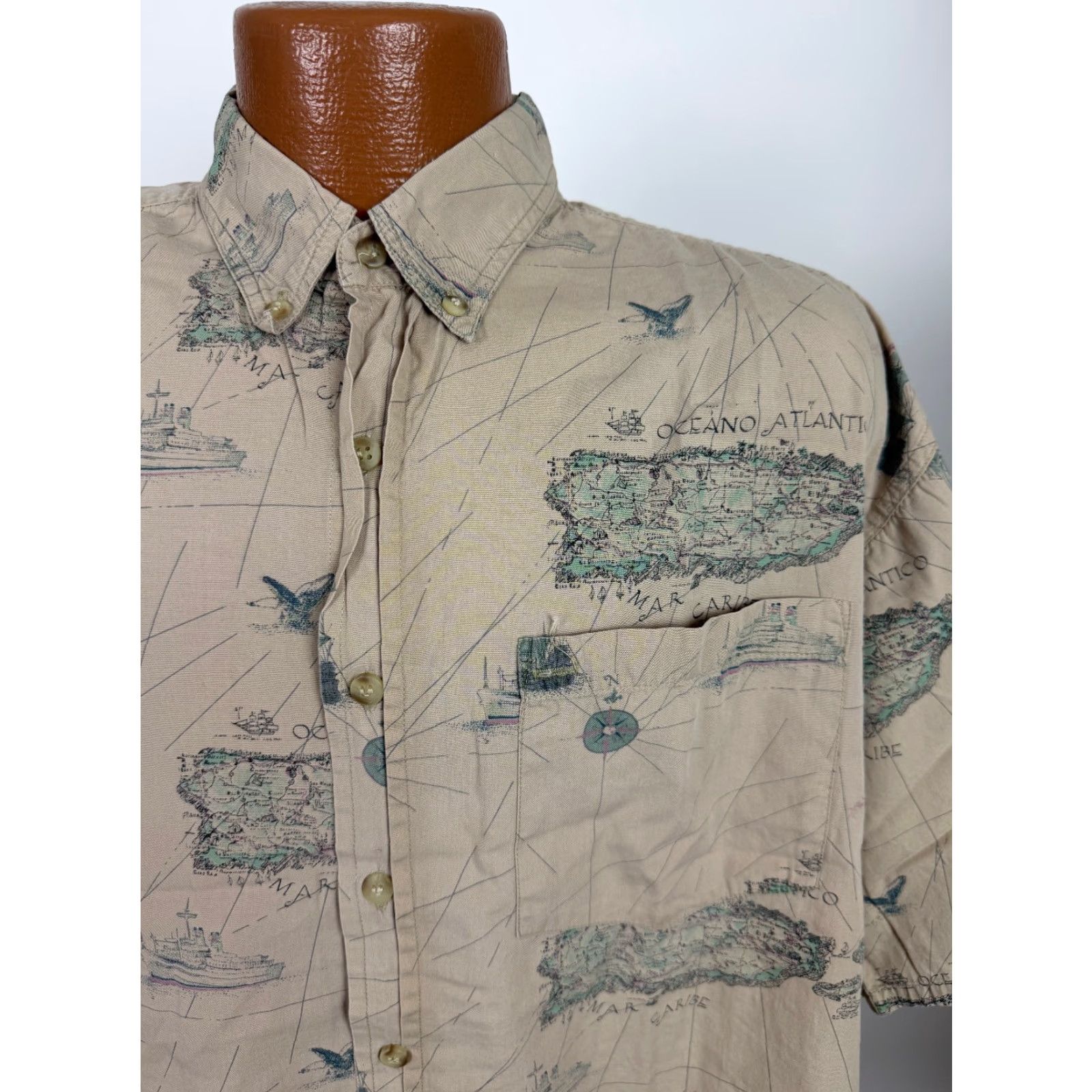 Nautica VINTAGE Clave Hawaiian Shirt Men L Graphic Print Short Sleeve Button-Up Collared Brown 90s Nautical Beach Travel Tropical Grunge Hawaiian 90s Mens Size US L / EU 52-54 / 3 - 2 Thumbnail