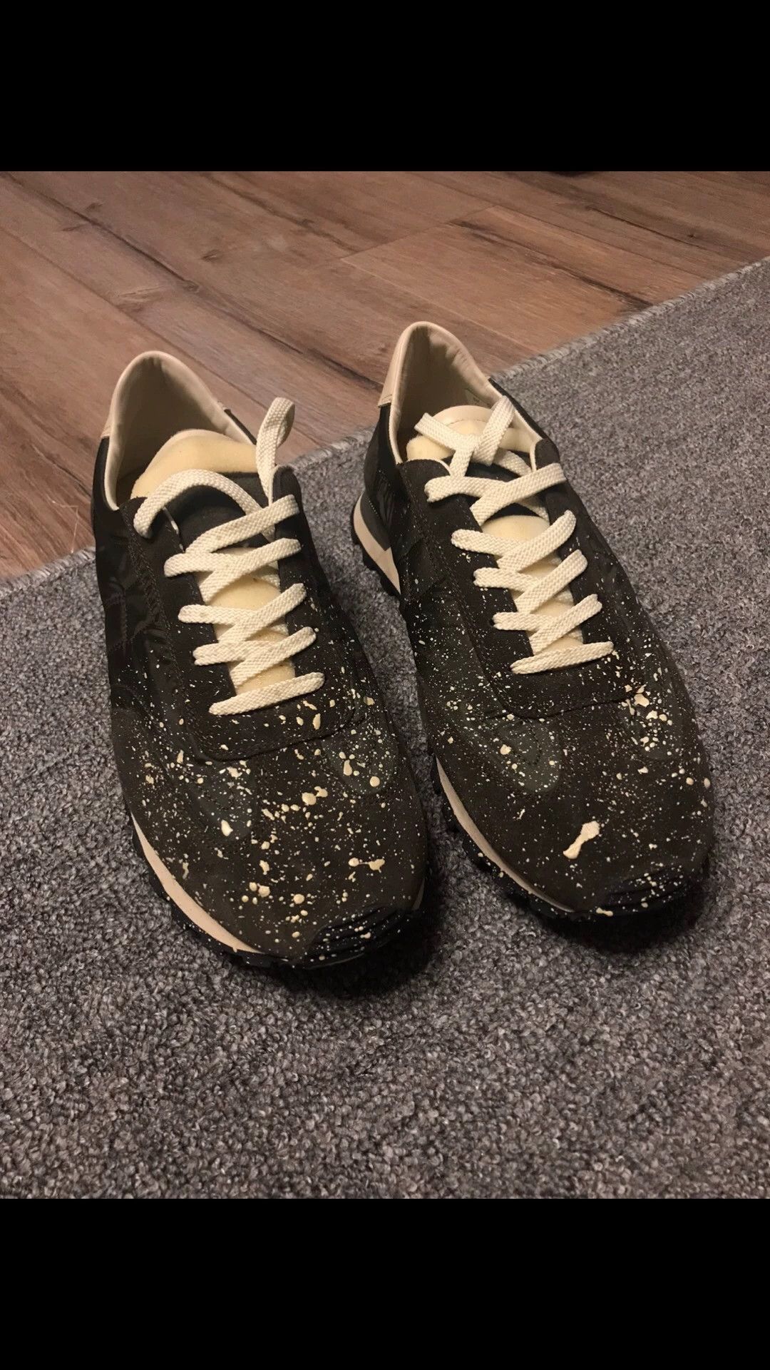 Maison Margiela MaisonMargiela paint splatter 43green sneakers dustbag nobox Size US 10 / EU 43 - 1 Thumbnail