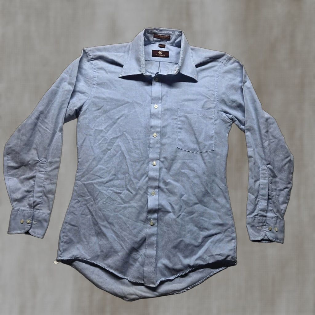 Van Heusen VINTAGE Van Heusen Shirt Solid Blue Oxford Long Sleeve Adult Men's 15.5 32/33 Shirt Men Blue 90s Classic Size US M / EU 48-50 / 2 - 1 Thumbnail