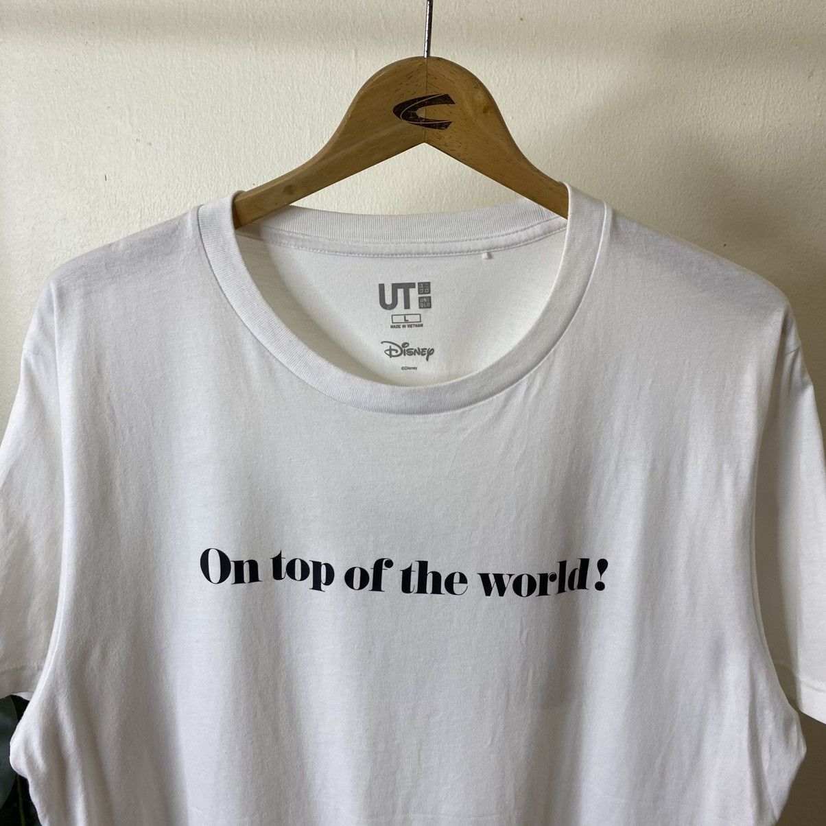 Disney Uniqlo UT x Disney Mickey Mouse Collaboration T Shirt Size US L / EU 52-54 / 3 - 7 Thumbnail