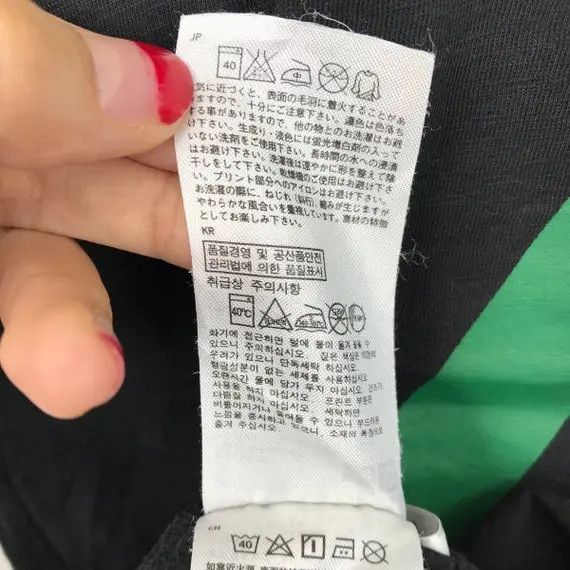 Undercover × Uniqlo Vtg UNDERCOVER x UNIQLO MICKEY Mouse Anarchy Tee Shirt Size S / US 4 / IT 40 - 6 Thumbnail