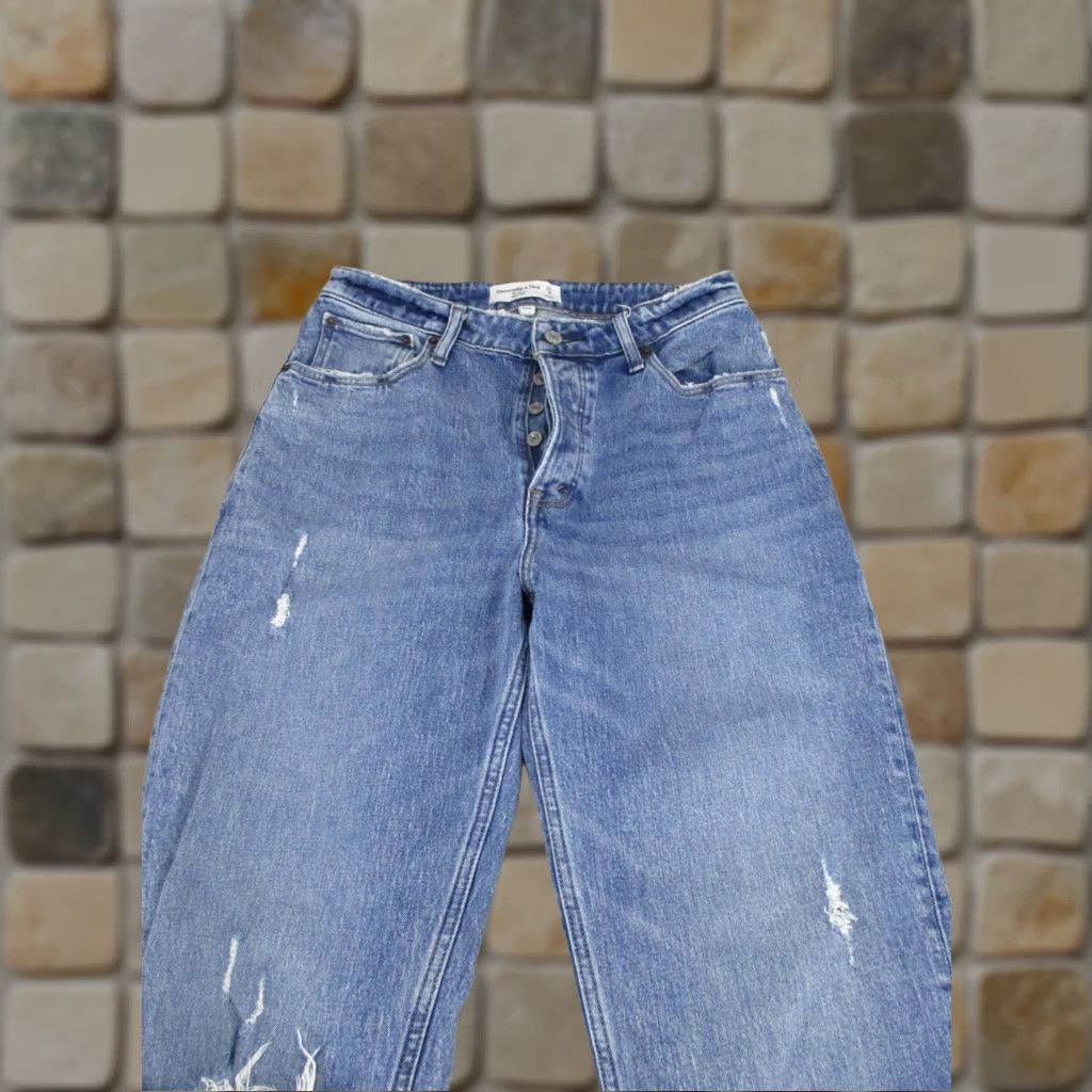 Abercrombie & Fitch Abercrombie & Fitch Jeans Womens 27 Blue The Dad High Rise Curvy Light Wash Denim Size 27" / US 4 / IT 40 - 1 Thumbnail