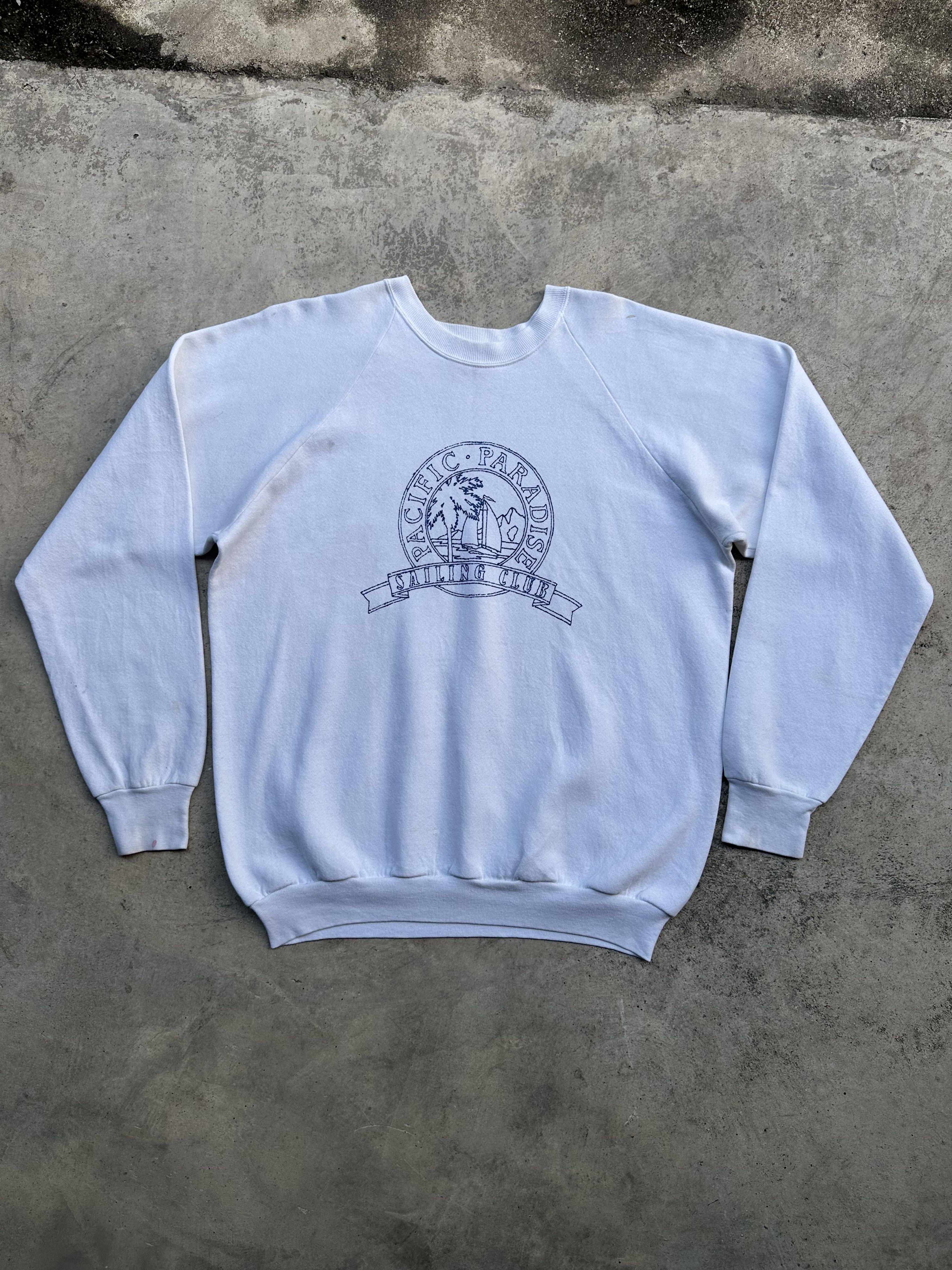 Fruit Of The Loom Vintage 80s Pacific Paradise Sailing Club Sweatshirt Size US XL / EU 56 / 4 - 1 Thumbnail