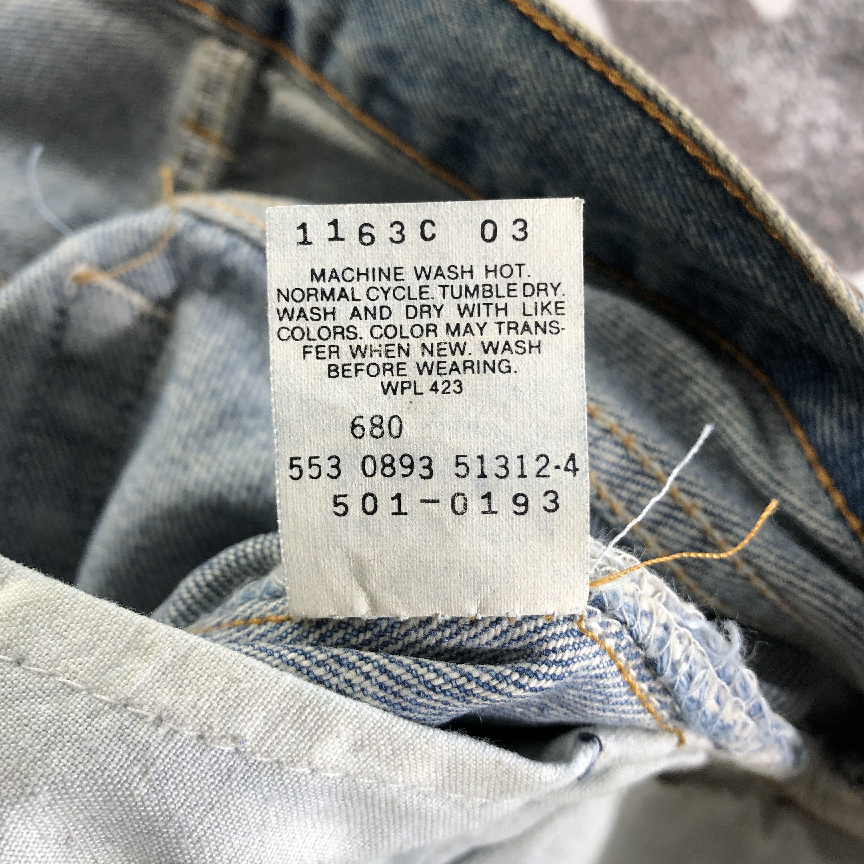 Levi's Vintage 90s Levis Jeans Medium Wash Denim KJ2902 Size US 31 - 10 Thumbnail