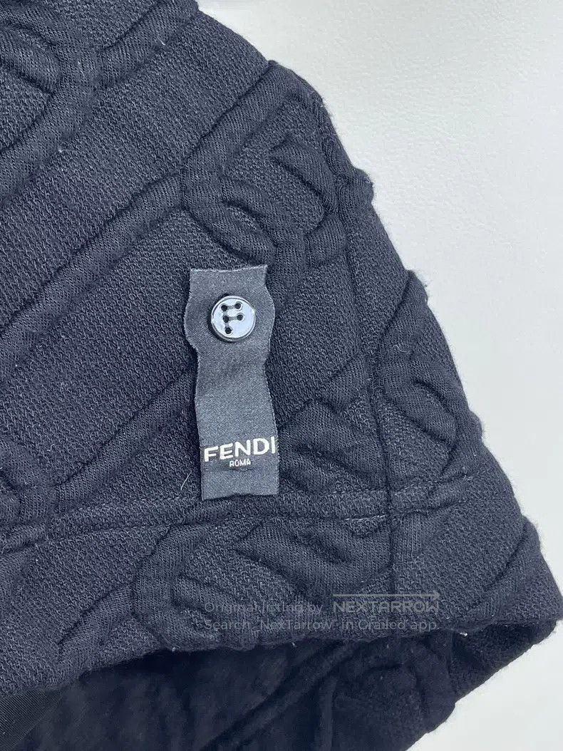 Fendi Fendi Black Full Print Embossed Chain Short Sleeve T-Shirt Size US XS / EU 42 / 0 - 3 Thumbnail