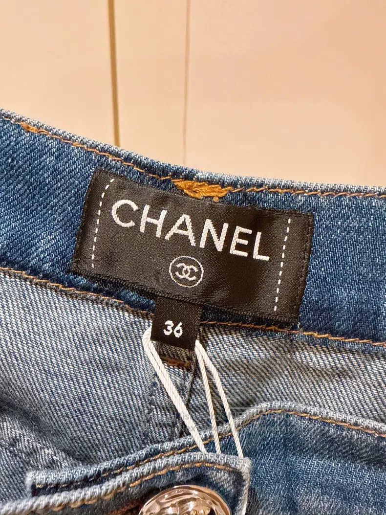 Chanel Chanel 24P Spring and Summer Preview Double C Pocket Wide Size 24" / US 00 / IT 34 - 6 Thumbnail