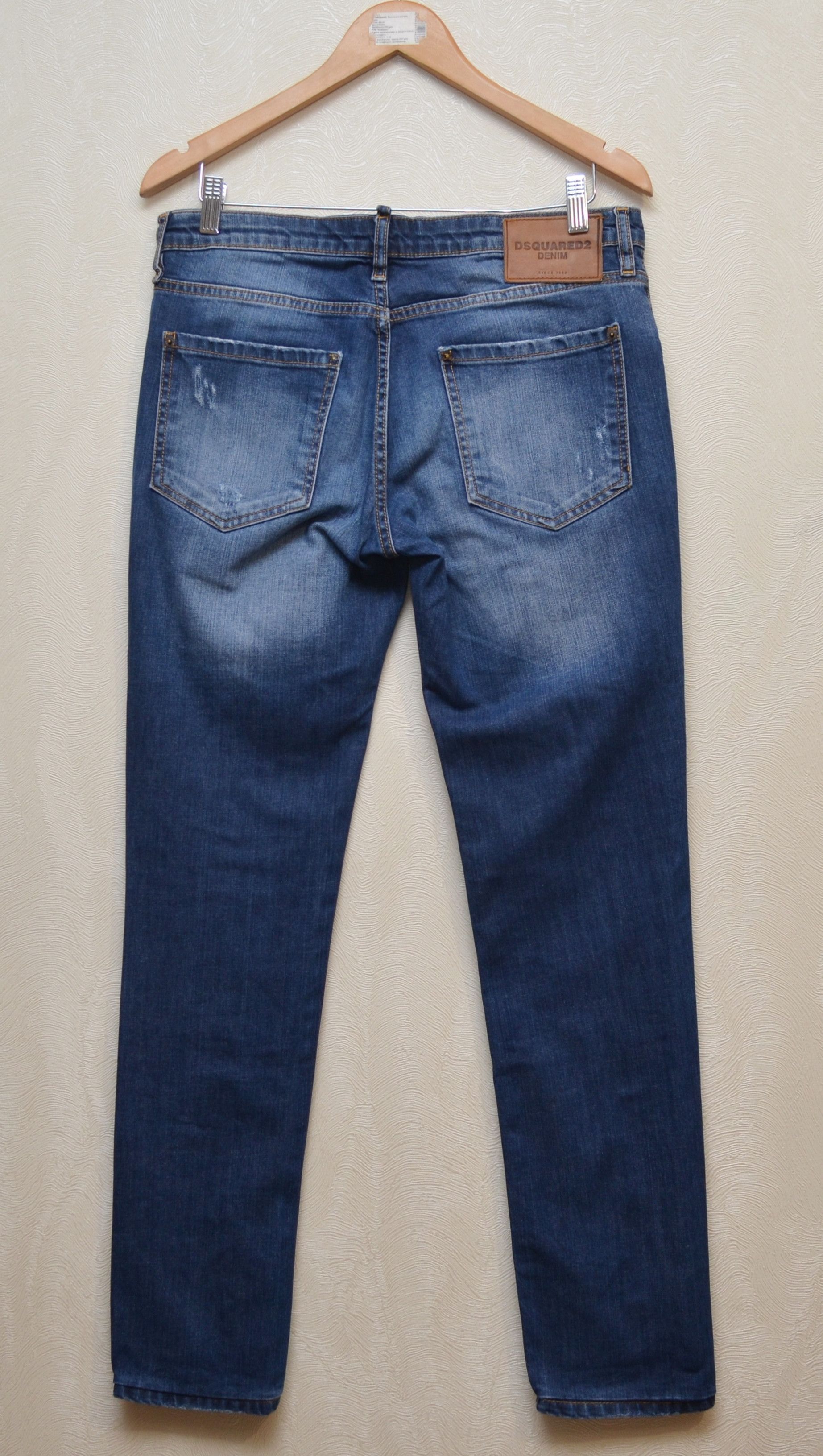 Designer × Dsquared2 Dsquared2 Blue Distressed Slim jeans Sz W32 L32 Size US 32 / EU 48 - 6 Thumbnail