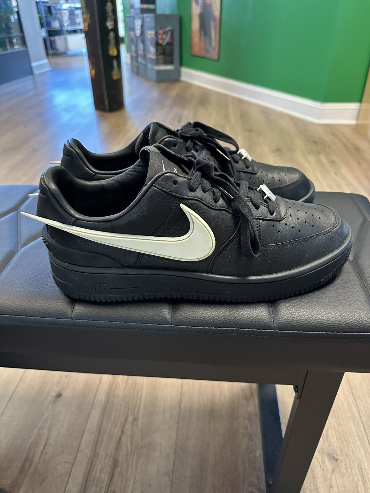 Nike Nike Air Force 1 low Size US 12 / EU 45 - 3 Thumbnail