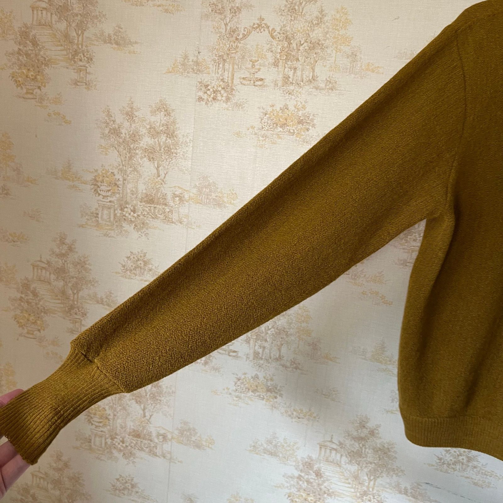 Jantzen 1970s Prep Golf Cardigan | "Three Under" Mustard Knit | M Size US M / EU 48-50 / 2 - 9 Thumbnail
