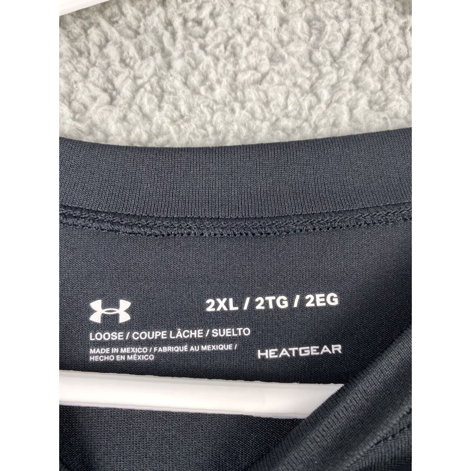 Under Armour UNDER ARMOUR UA HeatGear Loose Short Sleeve Black T-Shirt Men’s Size XXL / 36-40 Size US XXL / EU 58 / 5 - 5 Thumbnail