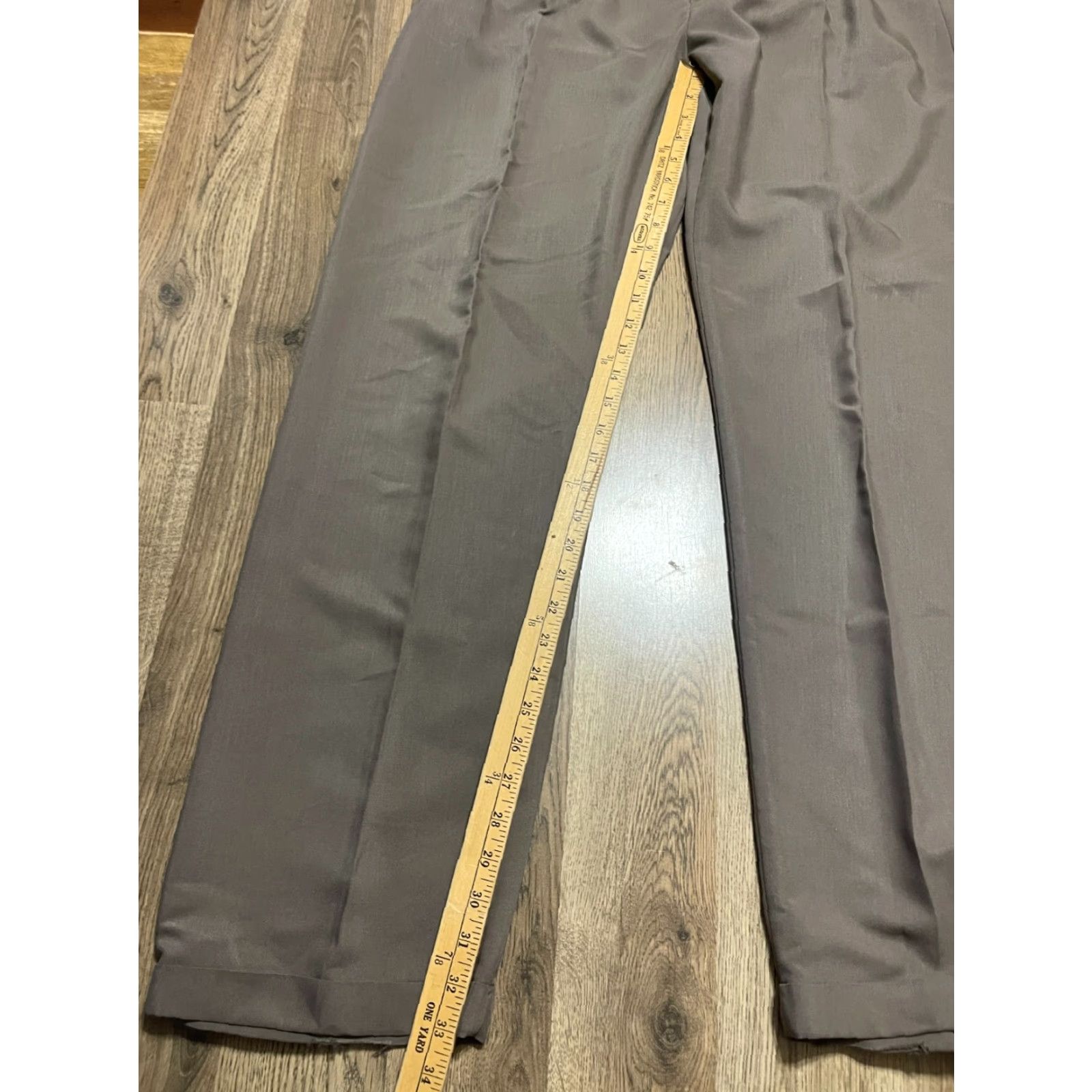 Haggar Haggar Pants Men 36x34 Brown Dress Pants Pleated 47" Length Regular Inseam 34 Straight Chino Vintage No Pattern Solid Casual Size US 36 / EU 52 - 5 Thumbnail