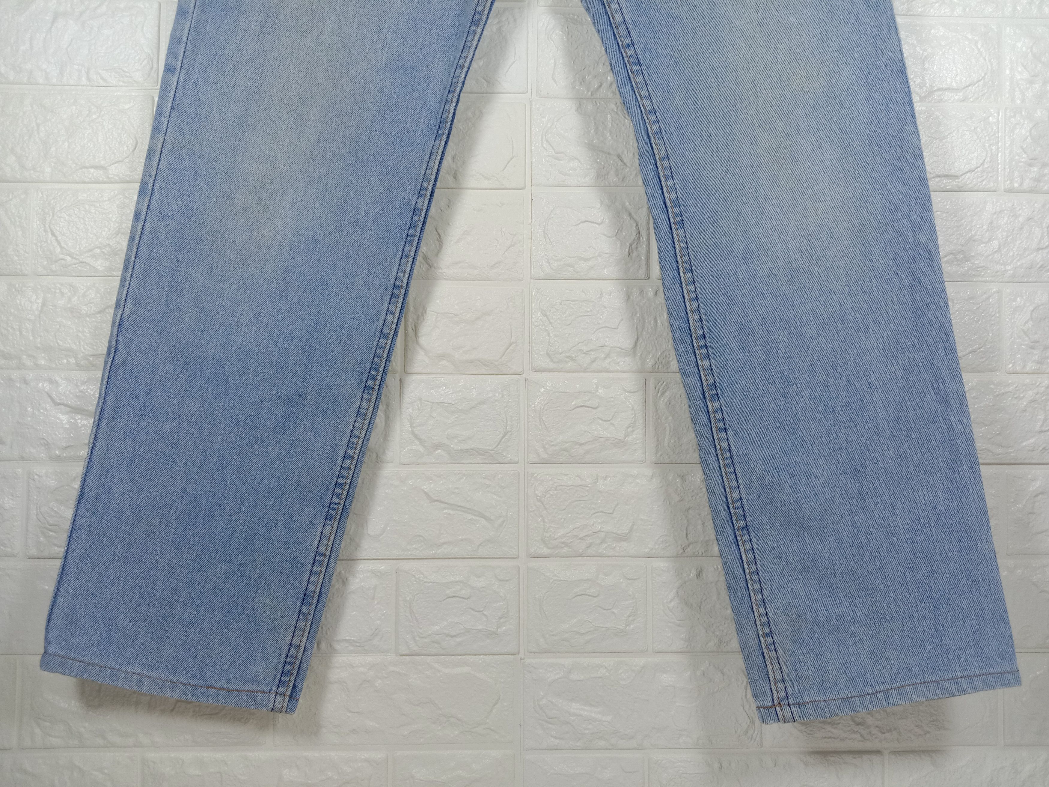 Levi's Vintage 90s Levi's 510 Jeans Light Blue Wash Denim Size US 30 / EU 46 - 4 Thumbnail