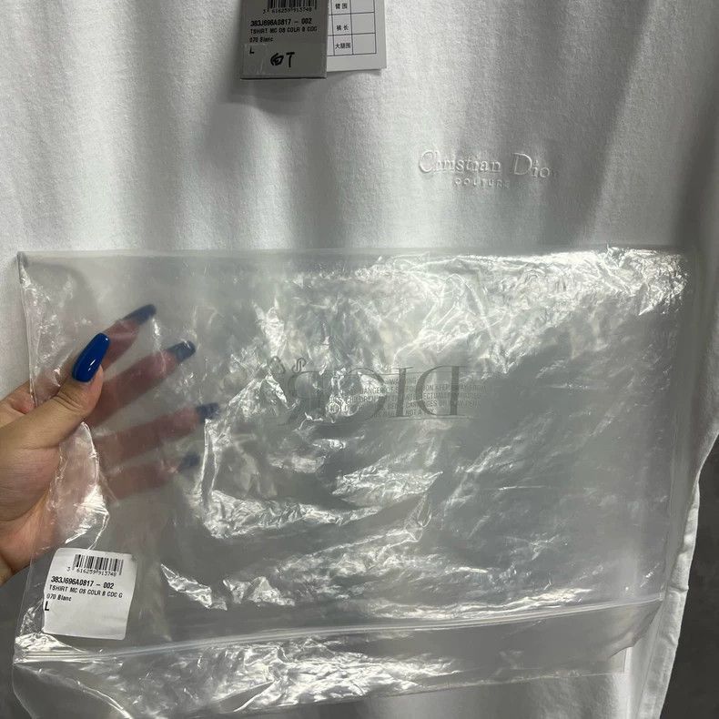 Dior Dior White Crew Neck Short Sleeve T-2505 Size US M / EU 48-50 / 2 - 8 Thumbnail