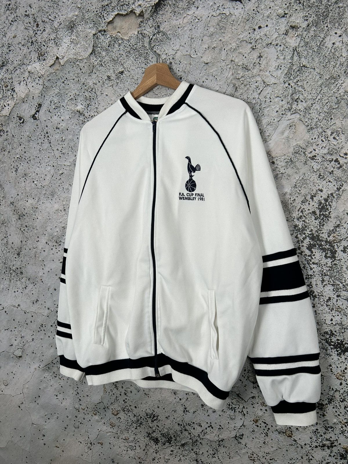 Vintage Soccer Draw Tottenham Football Zip Sweatshirt Retro Hype Size US XL / EU 56 / 4 - 2 Thumbnail