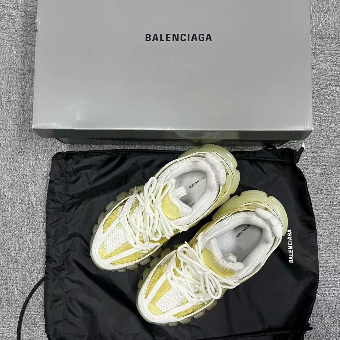 Balenciaga Balenciaga Mesh White Hoodie 40 Men Size US M / EU 48-50 / 2 - 1 Thumbnail