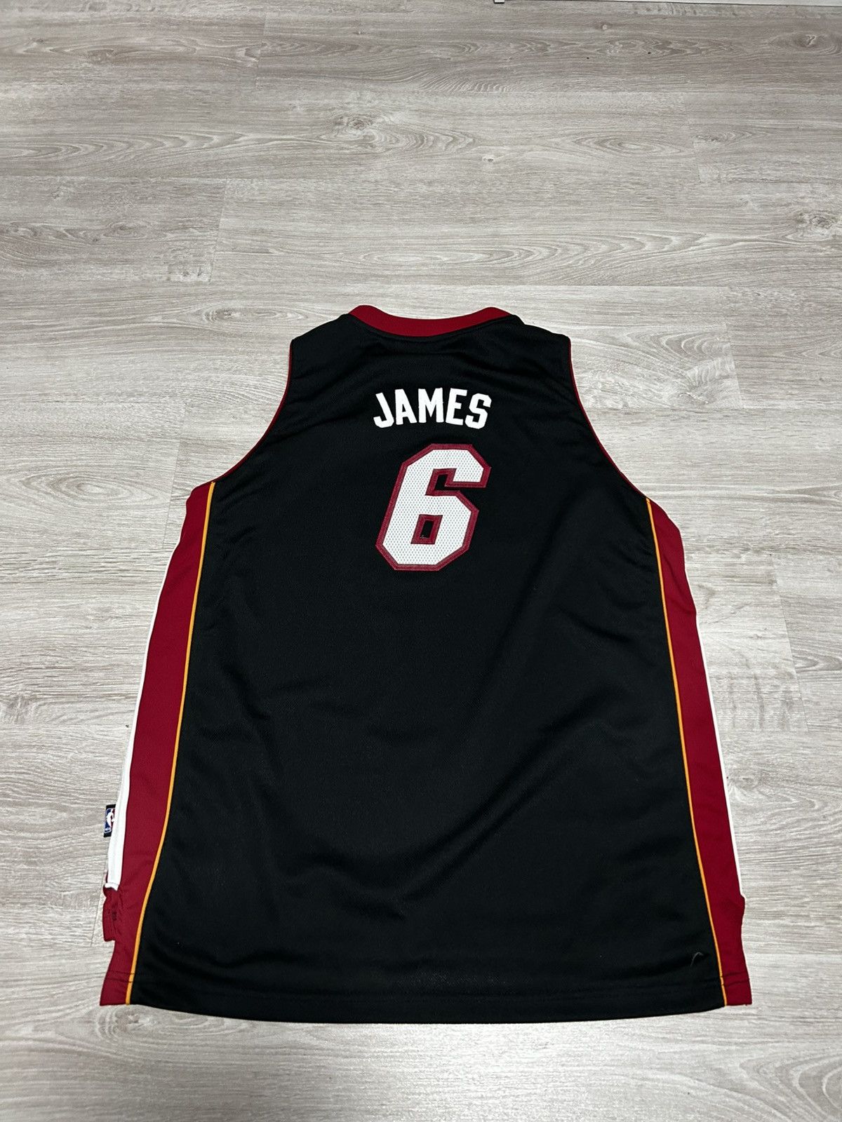 Adidas Adidas NBA Jersey Lebron James #6 Miami Heat Size M Size US M / EU 48-50 / 2 - 8 Thumbnail