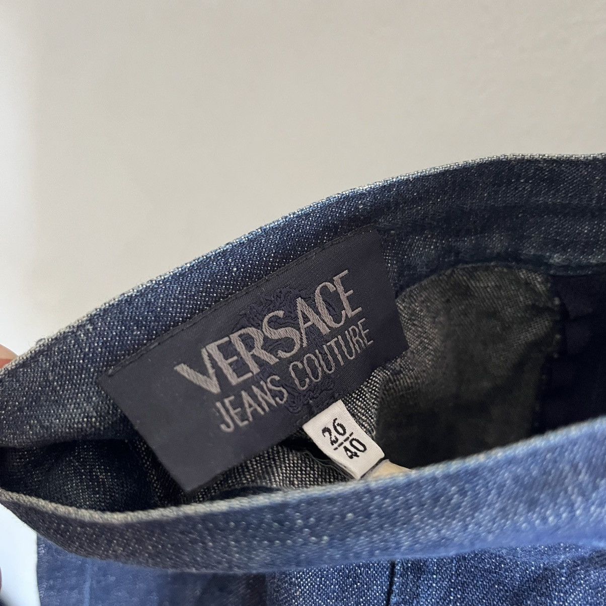 Versace Jeans Couture VTG VERSACE JEANS COURTURE INDIGO DENIM SKIRT Size 26" / US 2 / IT 38 - 7 Thumbnail