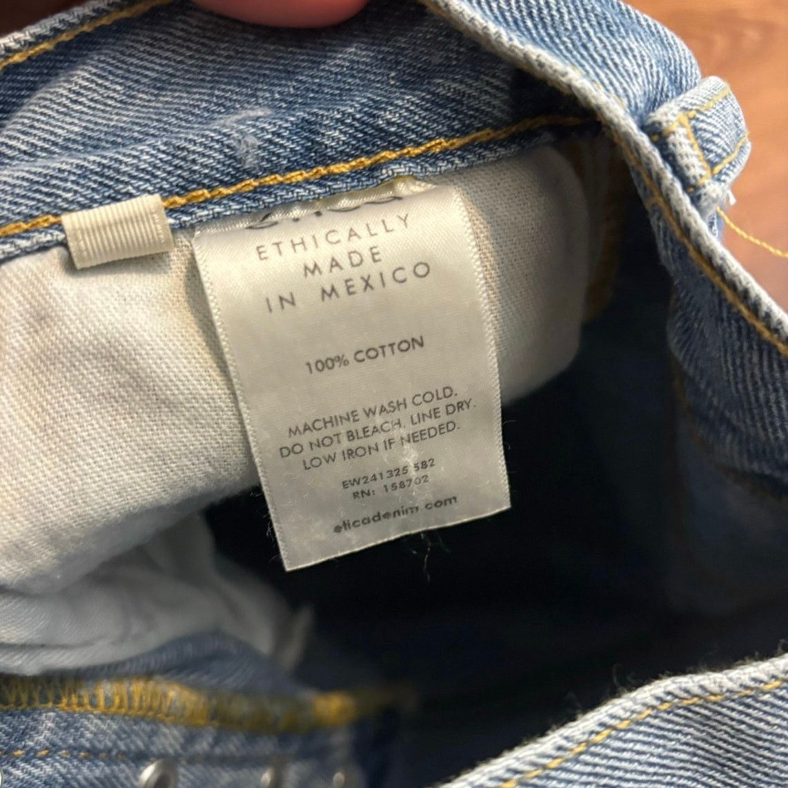 ETICA NWT Etica Altin Loose Crop Jeans Ithaca Wash Size 25 Size 25" / US 0 / IT 36 - 6 Thumbnail