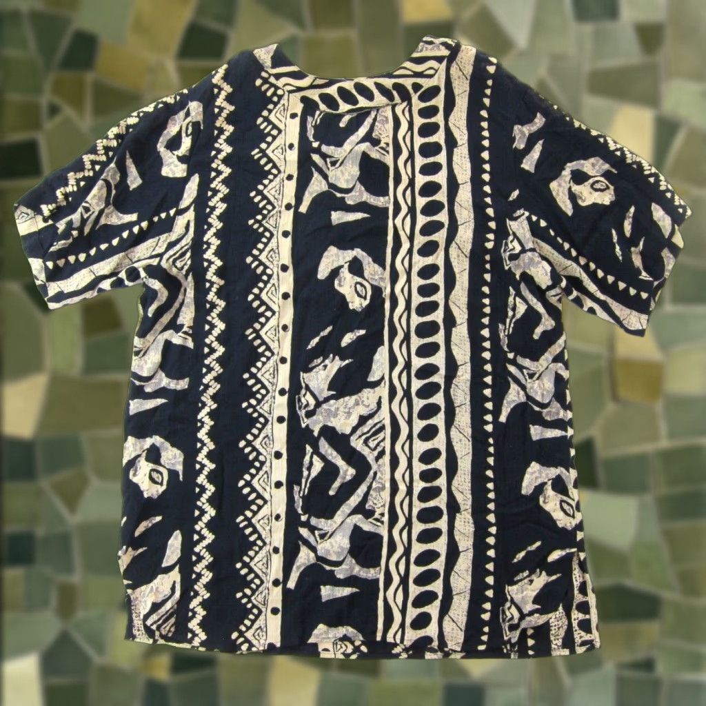 Vintage VINTAGE Carole Little Rayon Black Ivory Abstract Aztec Tunic Blouse Shirt 14 Size XL / US 12-14 / IT 48-50 - 1 Thumbnail