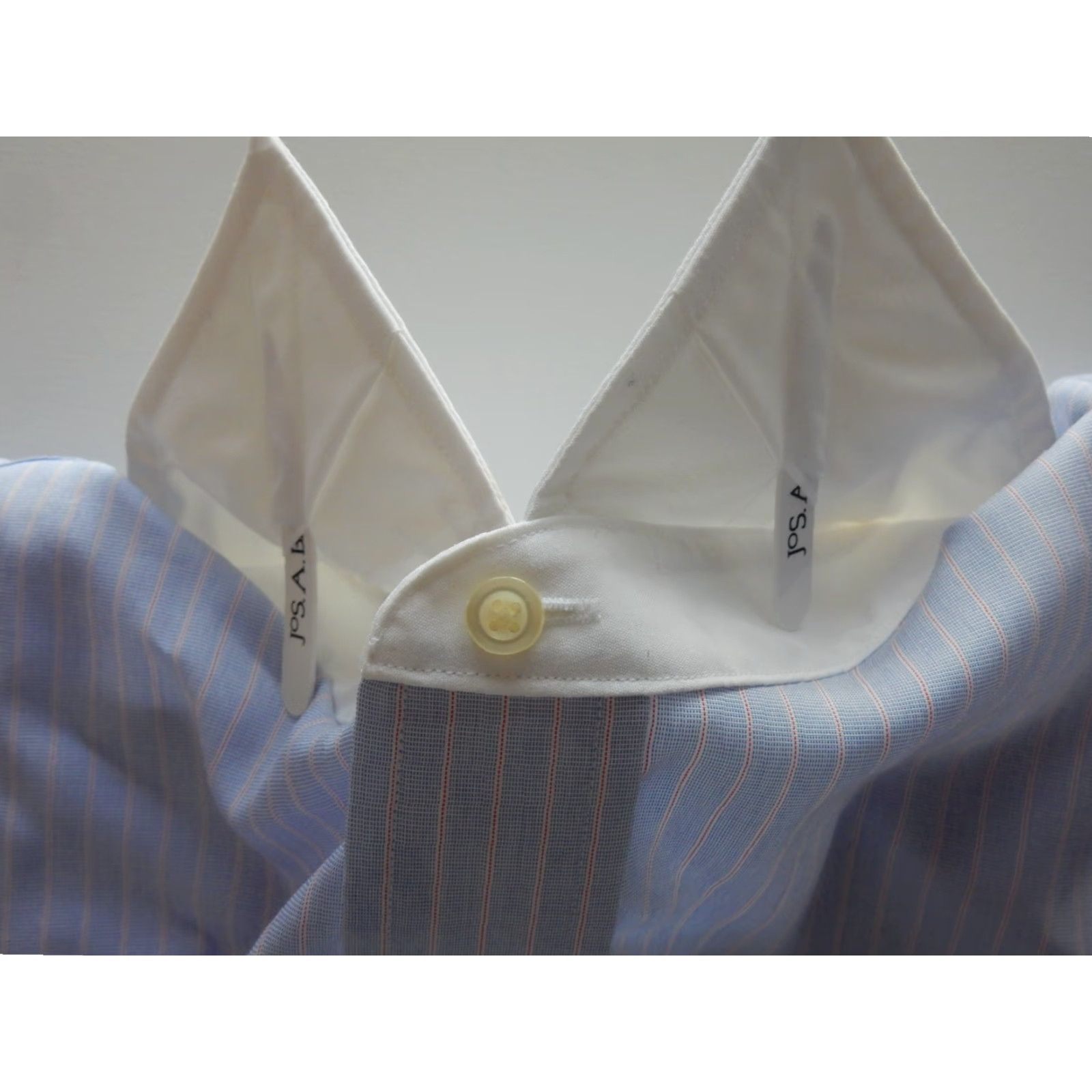 Jos. A. Bank Jos A Bank Men's Dress Shirt Size 16.5-36 Tailored Fit Size 46R - 3 Thumbnail