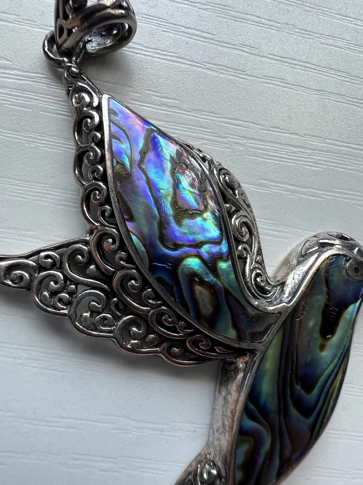 Designer VTG Sterling Abalone Paua Shell Hummingbird Necklace Pendant Size ONE SIZE - 6 Thumbnail