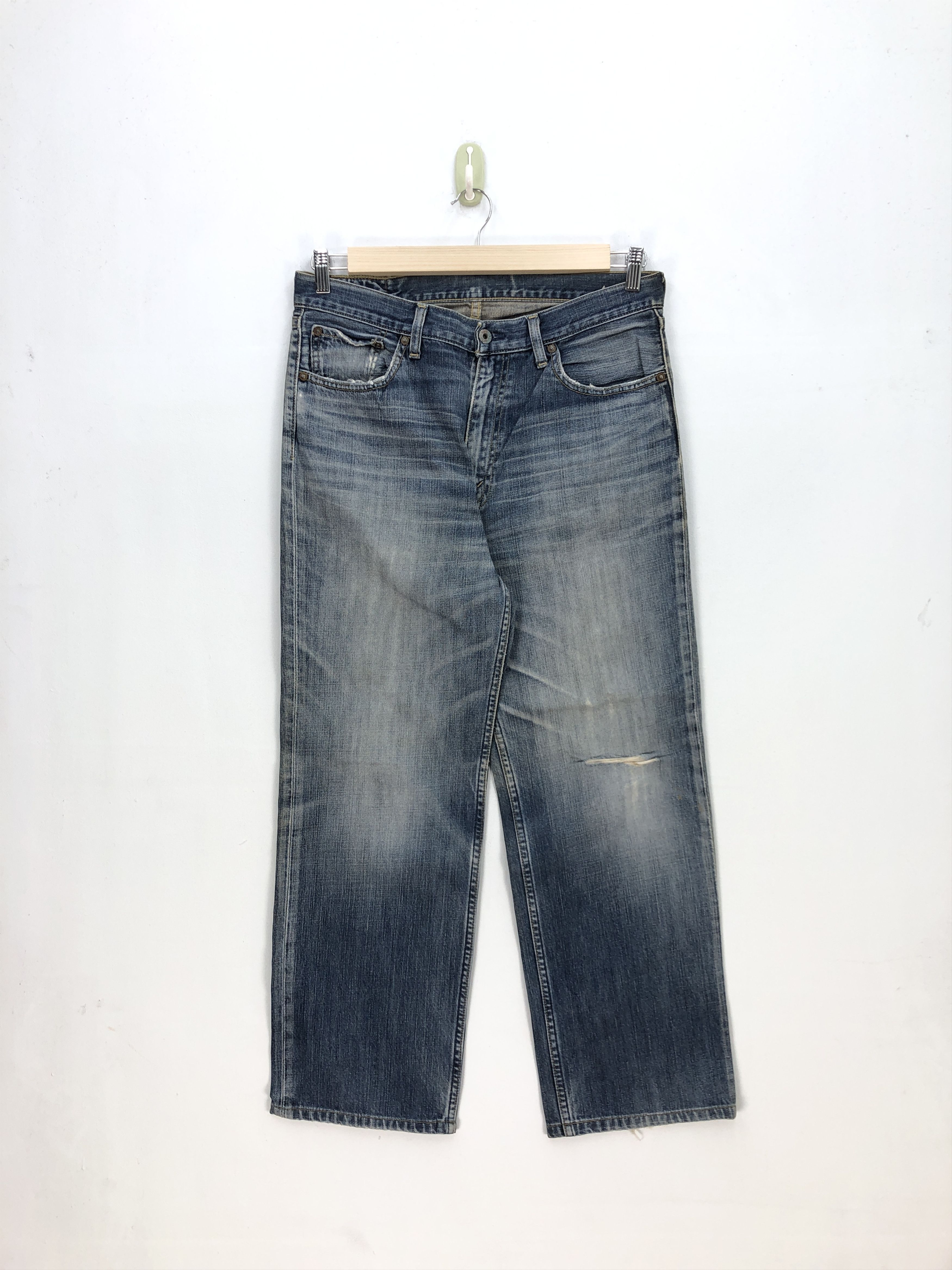 Levi's Vintage Levi's Distressed Jeans Levis Denim Levis Pants Size 32" / US 10 / IT 46 - 1 Thumbnail