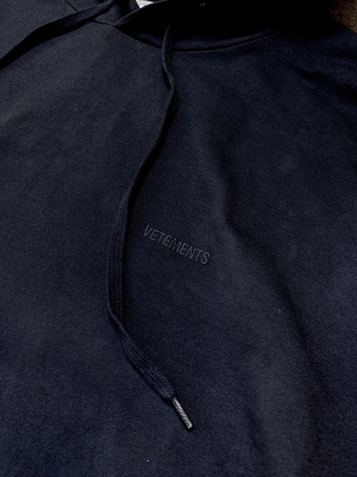 Vetements FREE TAX! Black Dyed Embroidery Logo Hoodie - Small Size US S / EU 44-46 / 1 - 4 Thumbnail