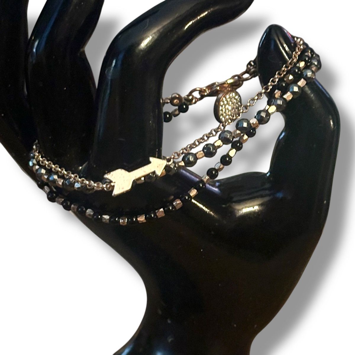 Other Multi strand gold tone black bead and arrow bracelet Size ONE SIZE - 2 Thumbnail