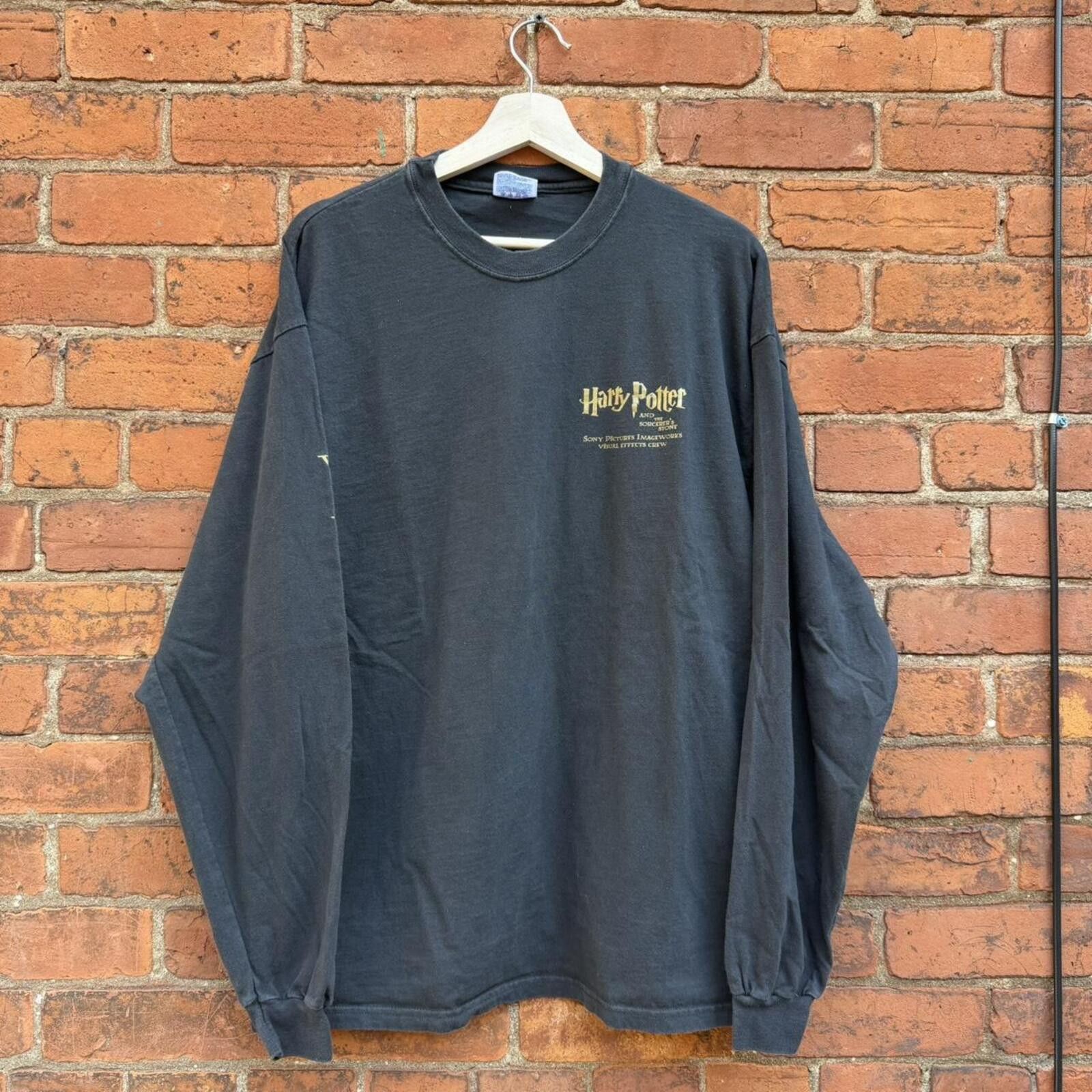 Hanes Vintage Harry Potter sorcerers stone VFX long sleeve t shirt Size US XL / EU 56 / 4 - 2 Thumbnail