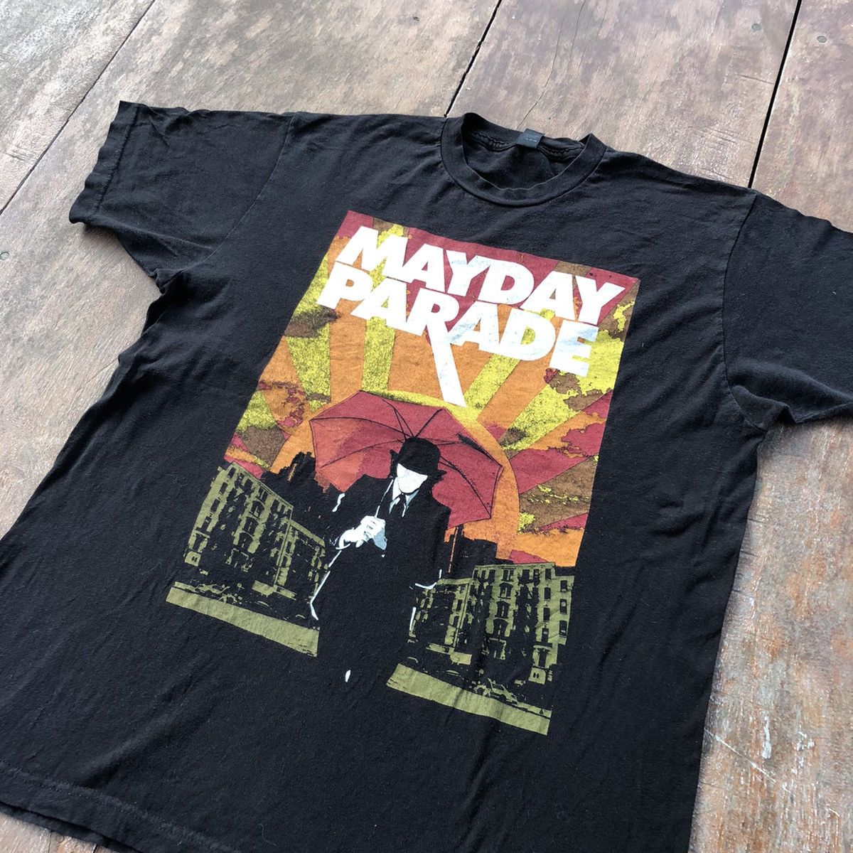 Band Tees Vintage Mayday Parade Alternative Rock Band Rare Shirt Size US L / EU 52-54 / 3 - 1 Thumbnail