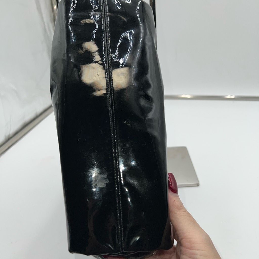Other Koret Vintage Patent Leather Three Compartment Gold Tome Rosebud Snap Close Handbag Size ONE SIZE - 12 Thumbnail