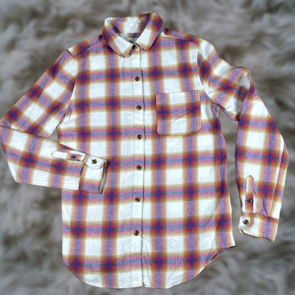 Vintage Aéropostale Shirt Womens XS Plaid Flannel Button-Up Long Sleeve Boyfriend Fit Size XS / US 0-2 / IT 36-38 - 1 Thumbnail