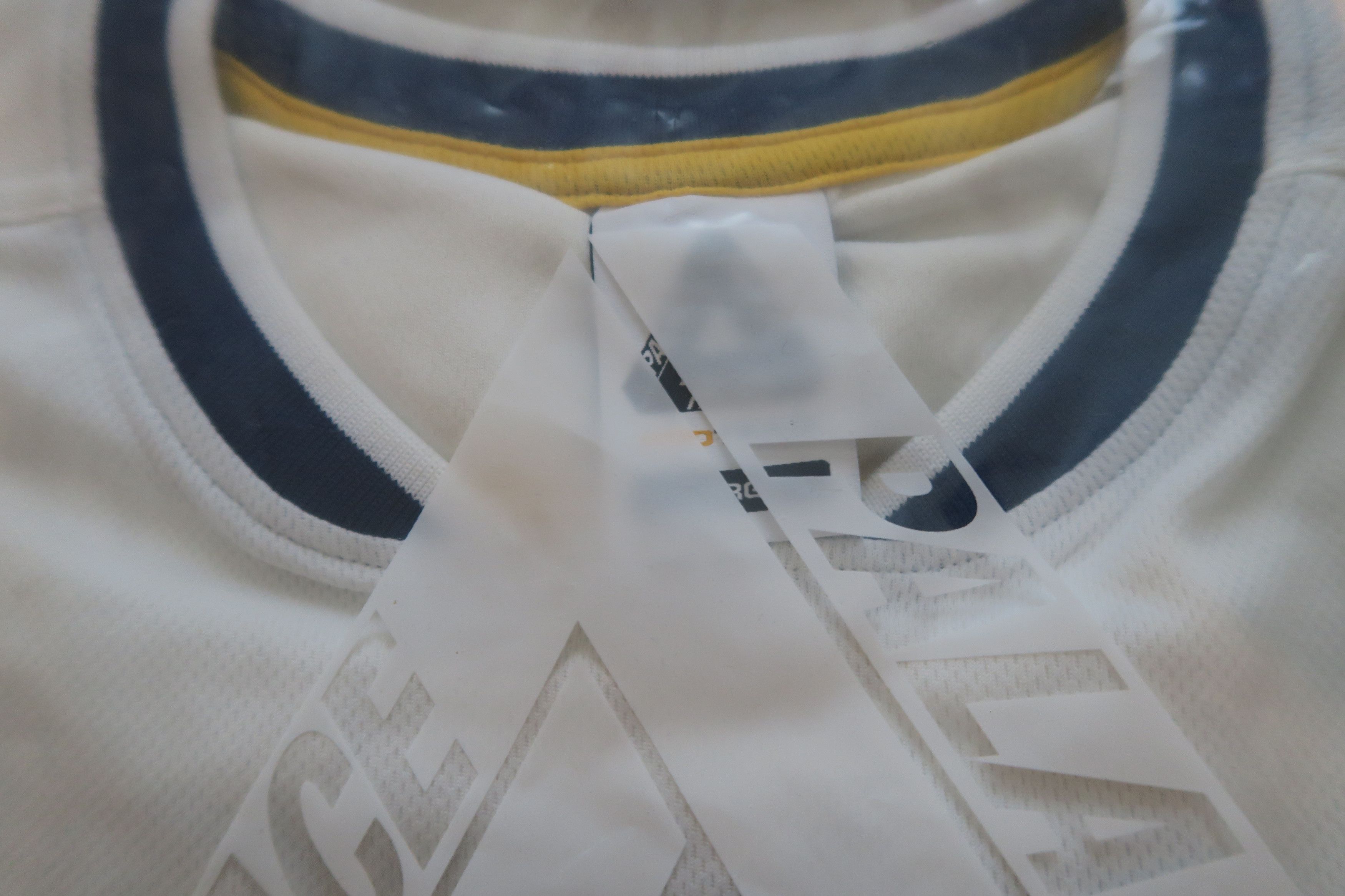 Palace Palace Palamat Jersey White/Navy Size Large Size US L / EU 52-54 / 3 - 5 Thumbnail