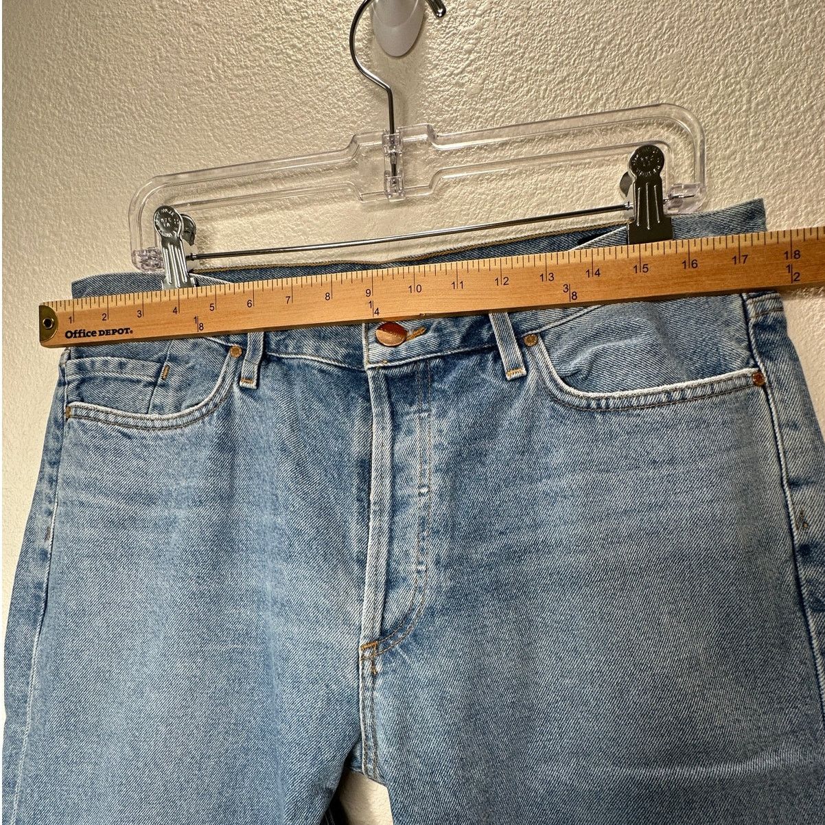 GOLDSIGN Goldsign Med Lt Wash Straight Leg Button Fly Denim Jeans 31 Size 31" - 16 Thumbnail