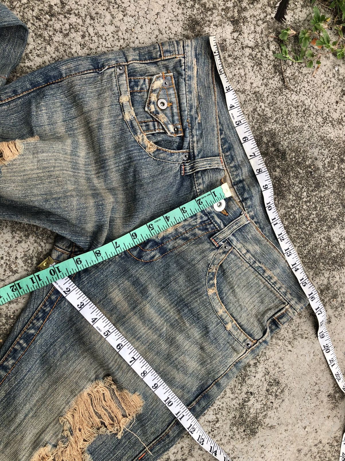 Other RUSTY BLUE FLARED DISTRESSED DENIM Size US 32 / EU 48 - 8 Thumbnail