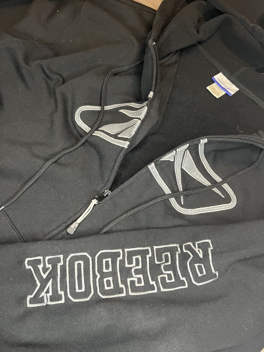 Reebok × Vintage Black & Grey Vintage Reebok Logo Zip Up Side Logo On Arm Size US L / EU 52-54 / 3 - 4 Thumbnail