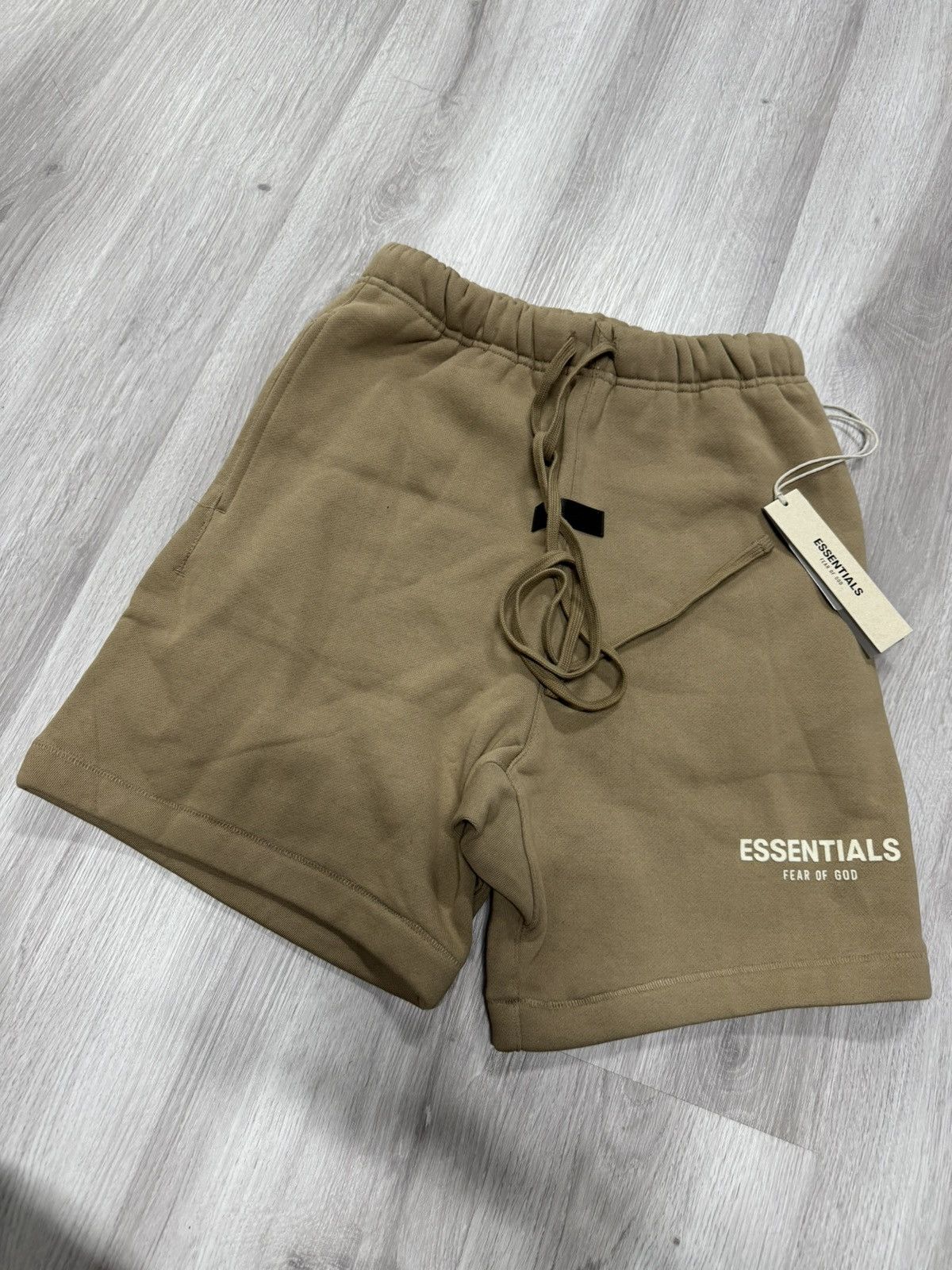 Essentials Tan XXS Essentials Shorts Size US 28 / EU 44 - 1 Thumbnail
