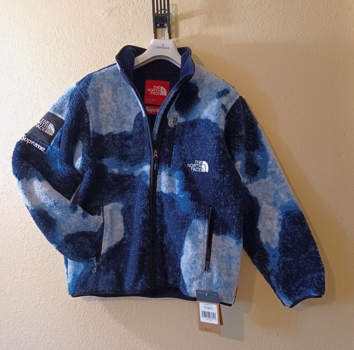 Supreme × The North Face Supreme x The North Face Denim Print Fleece Jacket Indigo Size US M / EU 48-50 / 2 - 2 Thumbnail