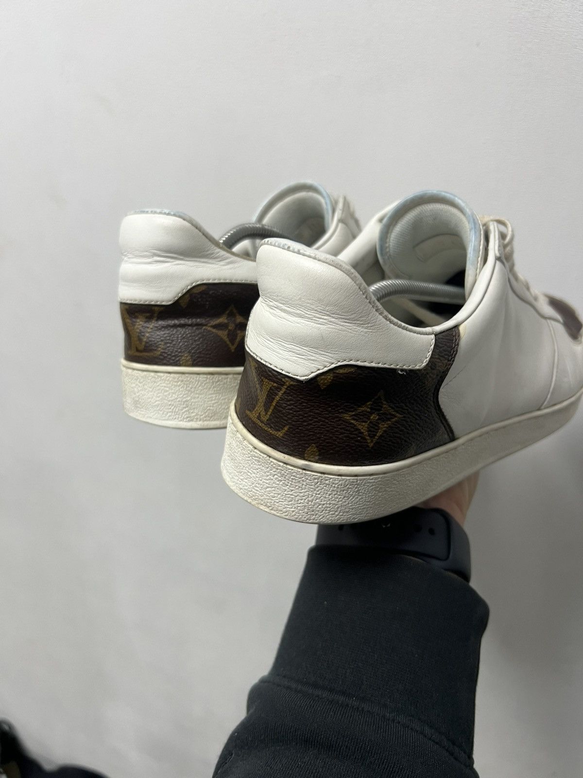 Louis Vuitton Louis Vuitton Rivoli Sneaker Size US 9.5 / EU 42-43 - 3 Thumbnail