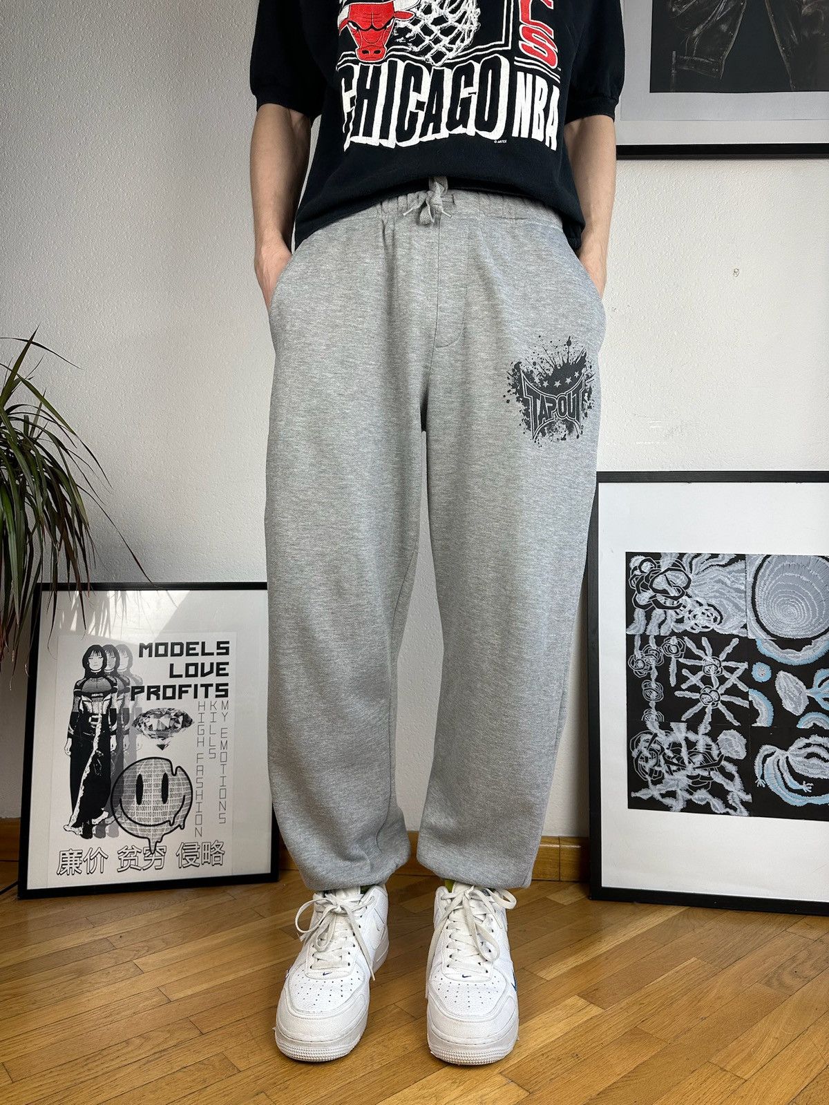 Affliction × Tapout TAPOUT sweatpants vintage y2k skulls zip up grunge skater Size US 33 - 1 Thumbnail