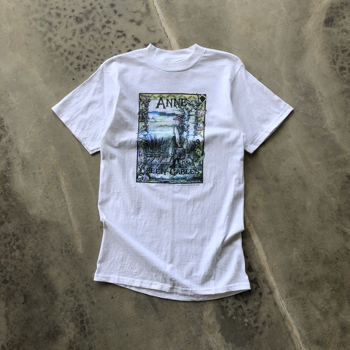 Vintage Vintage ANNE of GREEN GABLES Novel T-Shirt Size US S / EU 44-46 / 1 - 1 Thumbnail
