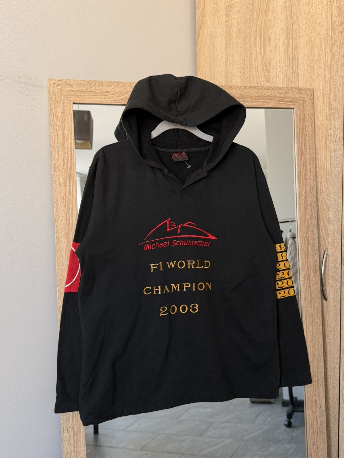 Ferrari Michael Schumacher F1 World Champion 2003 Hoodie ferrari Size US L / EU 52-54 / 3 - 9 Thumbnail