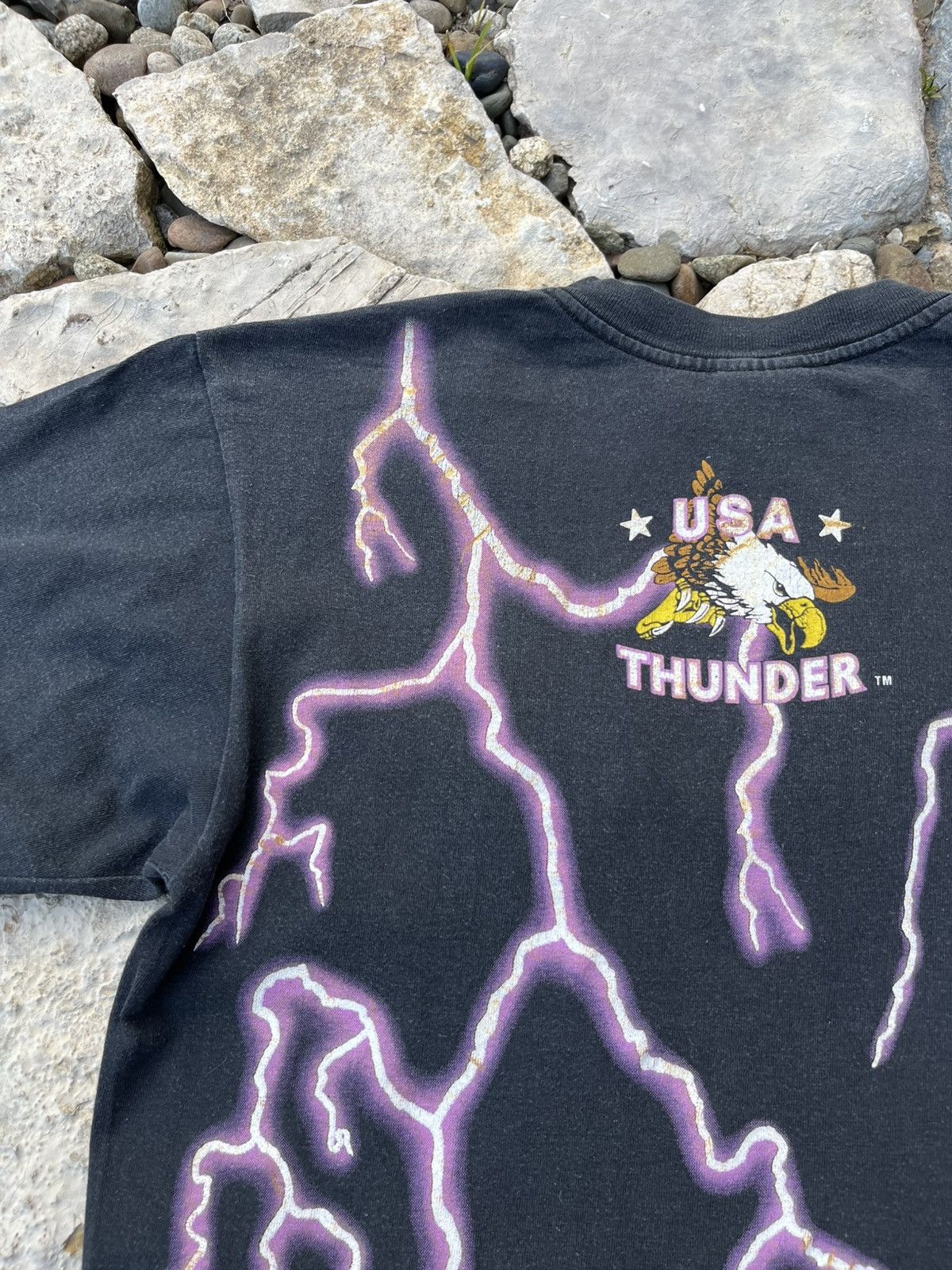Vintage Vintage USA American Thunder Indian eagle single stitch tee Size US L / EU 52-54 / 3 - 21 Thumbnail