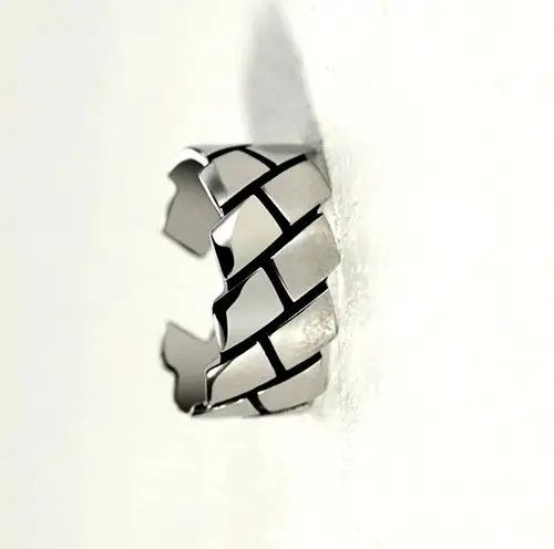 VIBE Punkrock Shiny Tiny Ridge Corner Silver Ring Size ONE SIZE - 2 Thumbnail